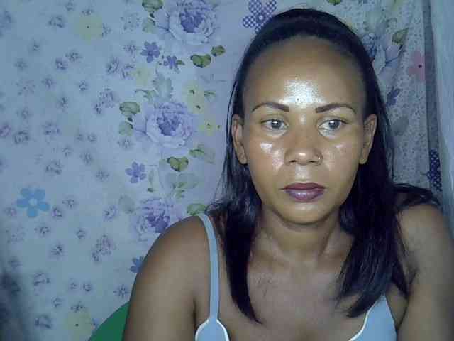Model: Samirayah