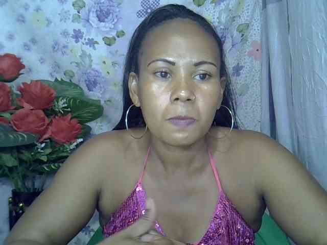 Samirayah Live Webcam on BongaCams
