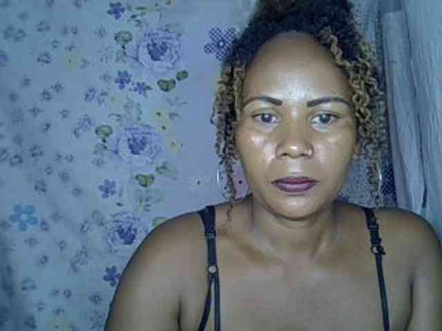 Modèle: Samirayah
