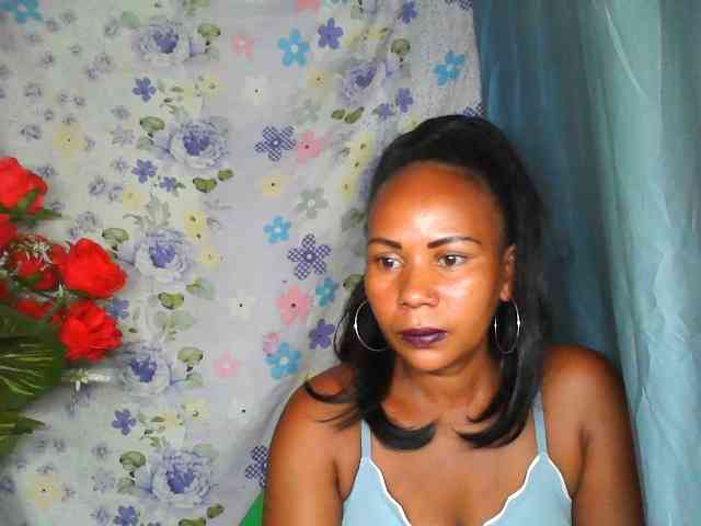 Modèle: Samirayah