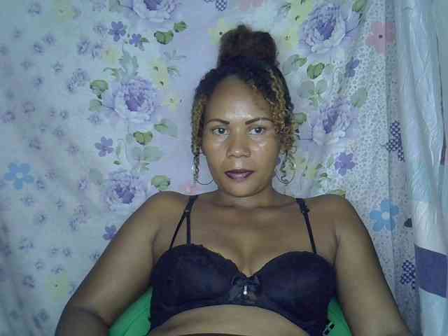 Model: Samirayah