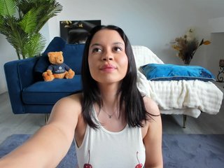 IssaBelle18