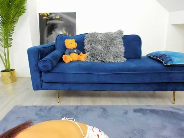 IssaBelle18 live cam on BongaCams