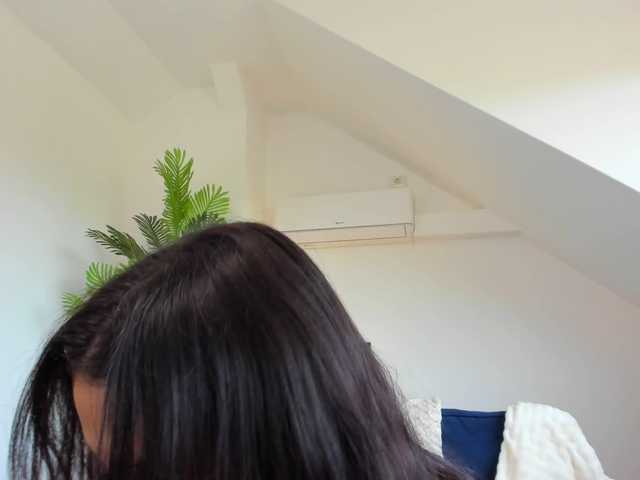 IssaBelle18 live cam on BongaCams
