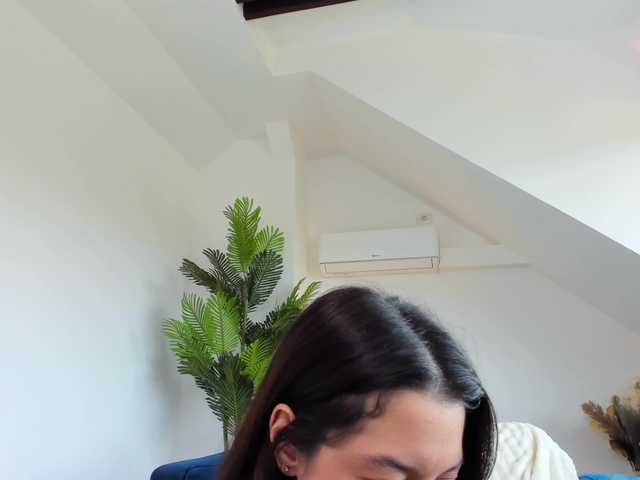IssaBelle18