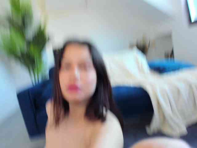 IssaBelle18