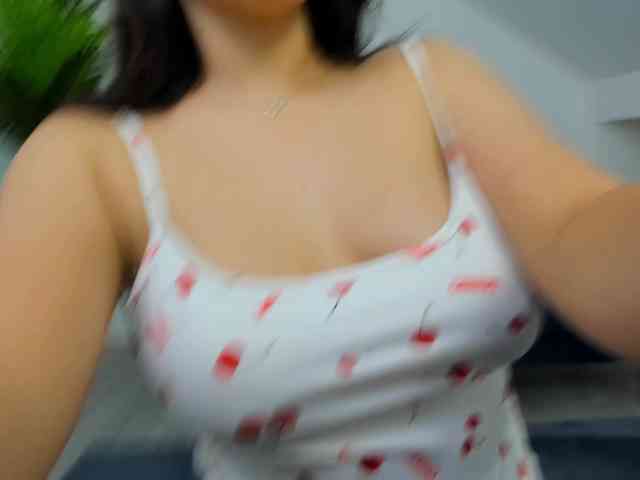 IssaBelle18