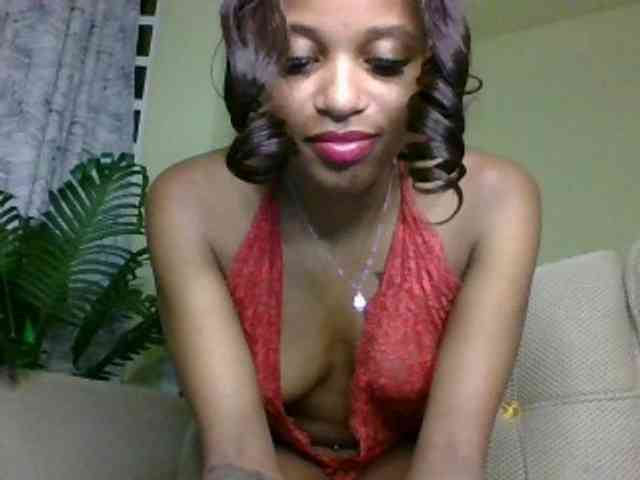 SexxyCee