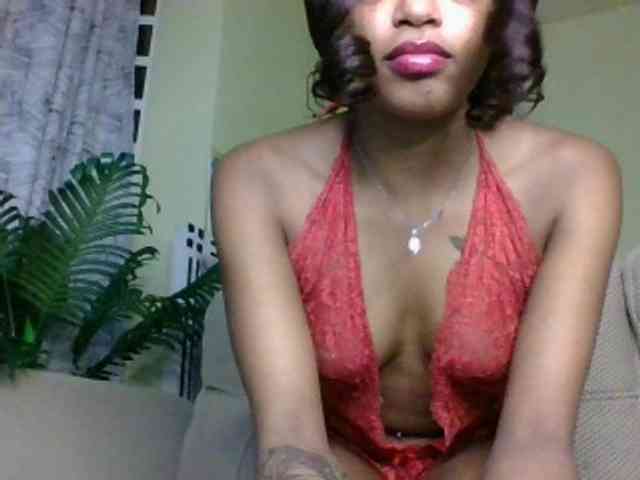 SexxyCee