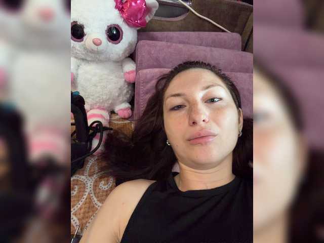 Valeriakisa28 live cam on BongaCams