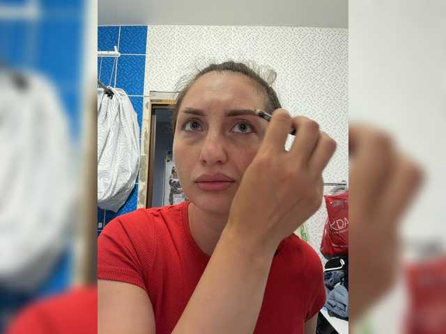 Valeriakisa28 live cam on BongaCams