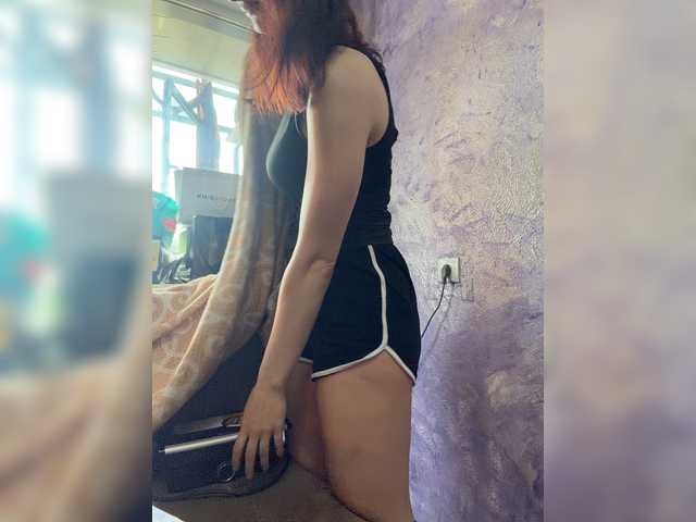 Valeriakisa28 live cam on BongaCams