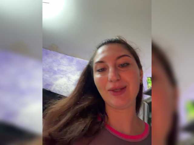 Valeriakisa28 live cam on BongaCams