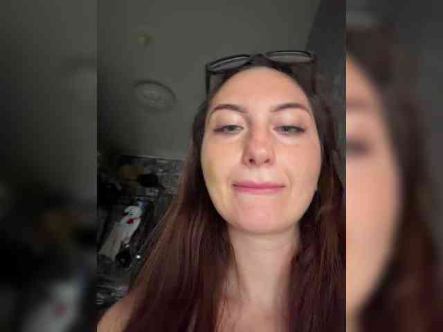 Valeriakisa28 webcam