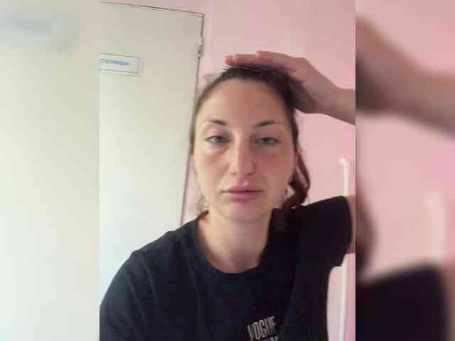 Valeriakisa28 webcam