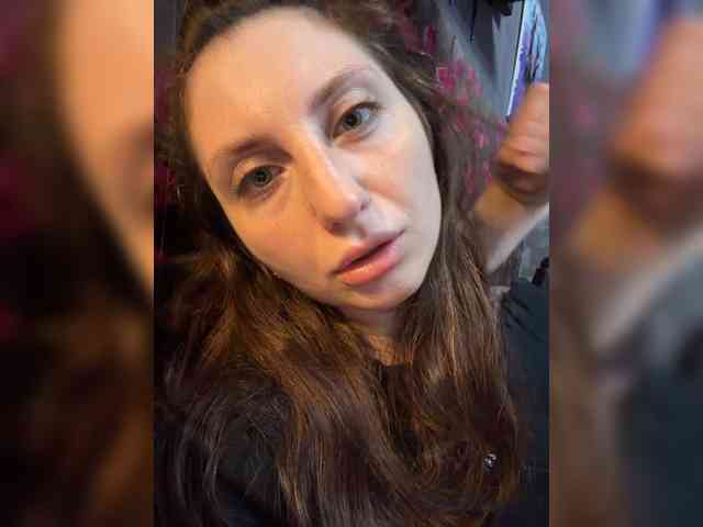 Valeriakisa28 webcam
