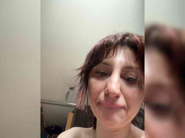 Valeriakisa28 webcam