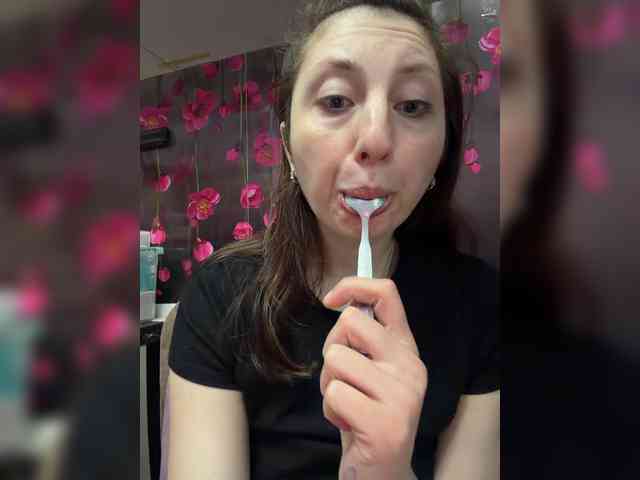 Valeriakisa28 webcam