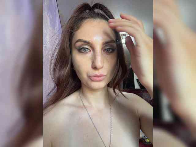 Valeriakisa28 webcam