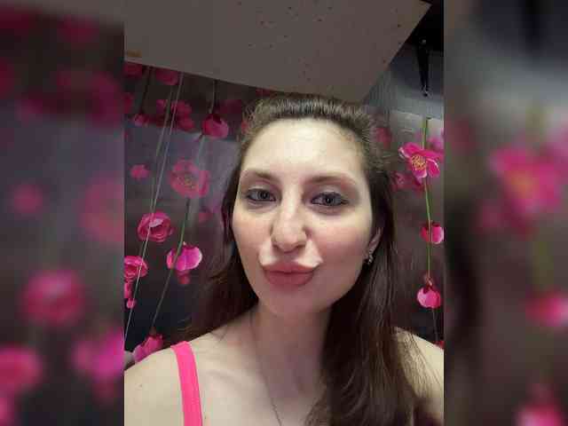 Valeriakisa28 webcam