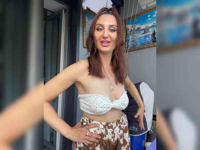 Valeriakisa28 Sex Cam Show