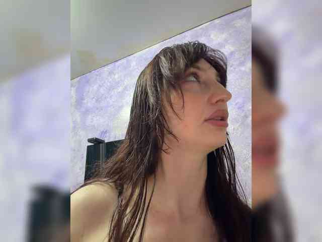Valeriakisa28 webcam