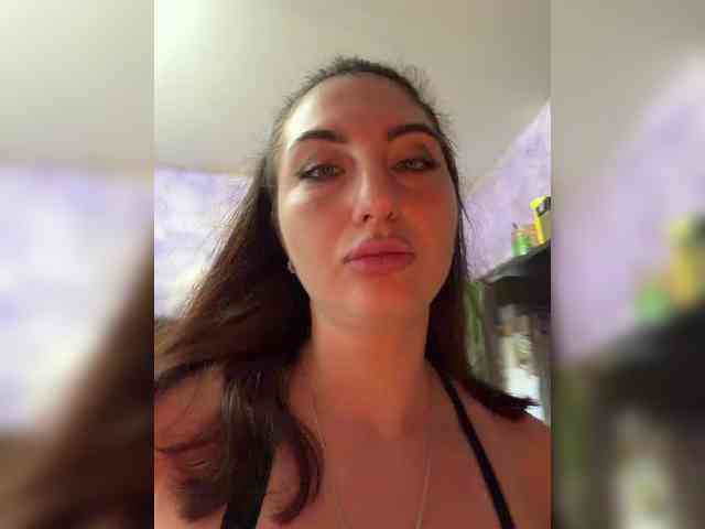 Valeriakisa28 webcam