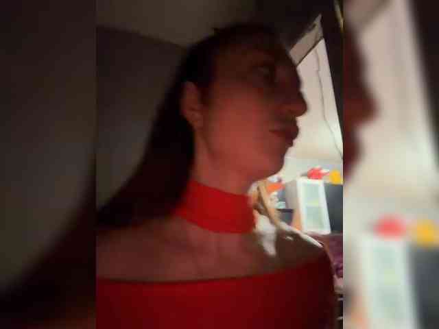 Valeriakisa28 webcam
