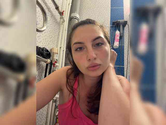 Valeriakisa28 webcam