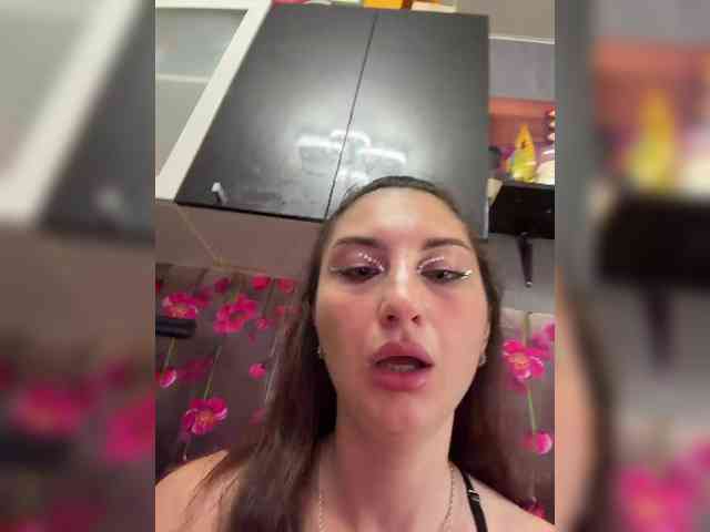 Valeriakisa28 Sex Cam Show