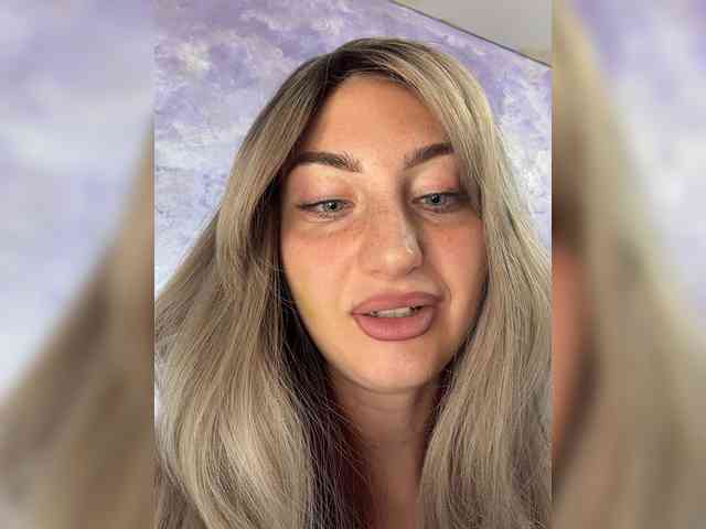 Valeriakisa28 webcam