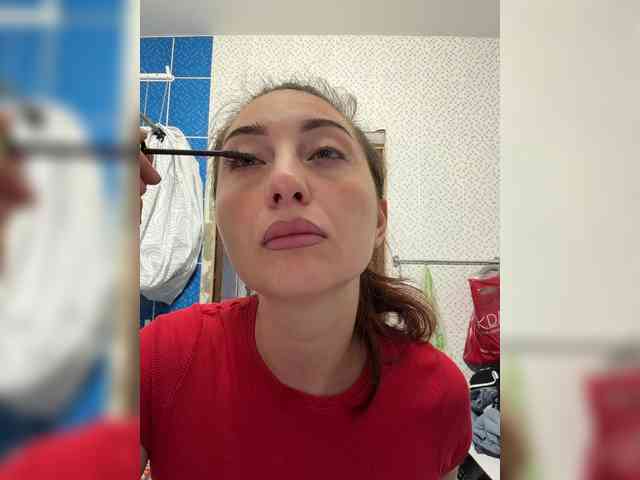 Valeriakisa28 webcam