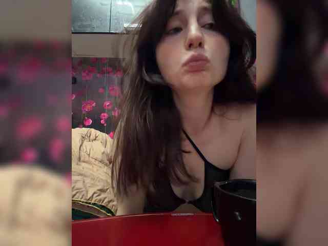 Valeriakisa28 webcam