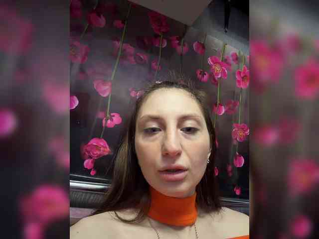 Valeriakisa28 webcam