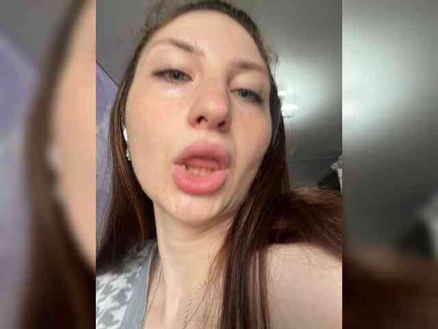 Valeriakisa28 webcam