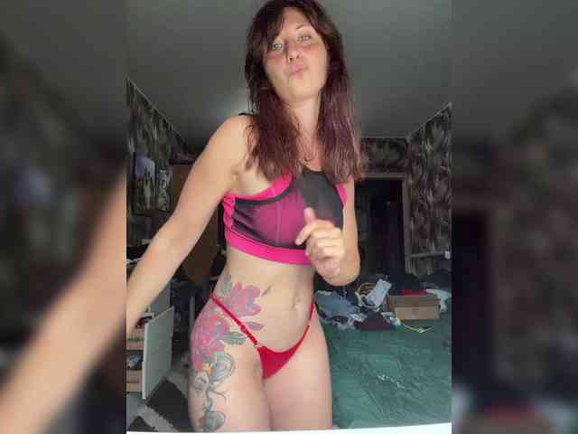 Valeriakisa28 webcam