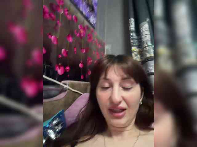 Valeriakisa28 webcam