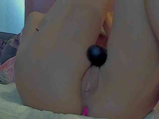 Modelo: velvetlunaa