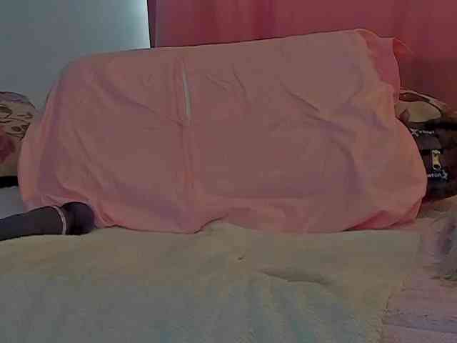Velvetlunaa webcam
