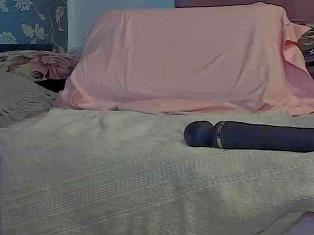 Velvetlunaa webcam