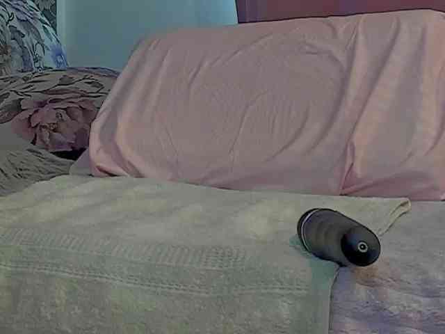 Velvetlunaa webcam