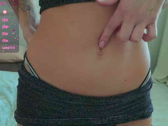 GirlLeysan webcam