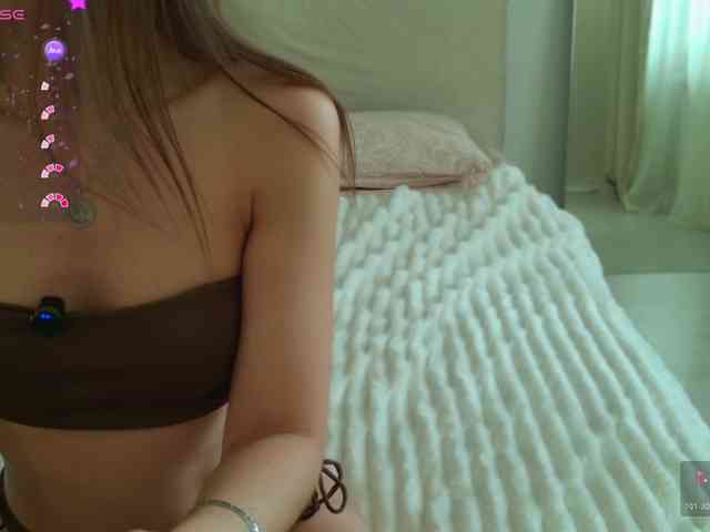 GirlLeysan webcam