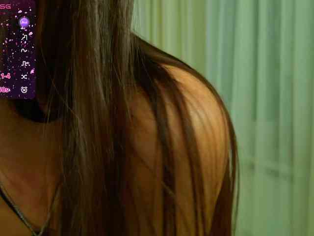 GirlLeysan webcam