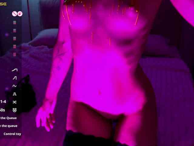 GirlLeysan webcam