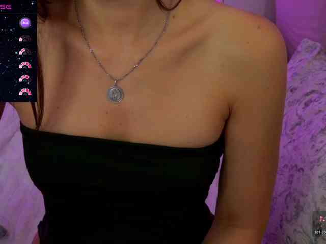 GirlLeysan webcam
