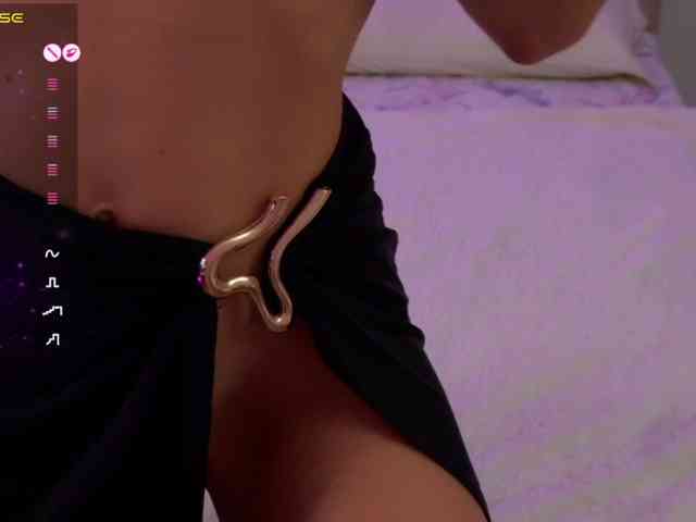 GirlLeysan webcam