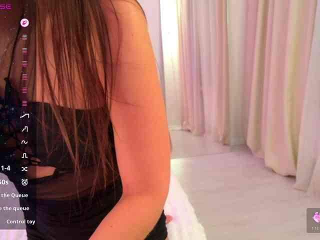 GirlLeysan webcam