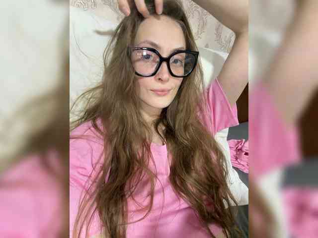 milano4ka_sexwife webcam
