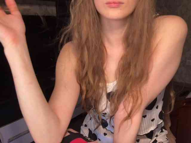 milano4ka_sexwife webcam